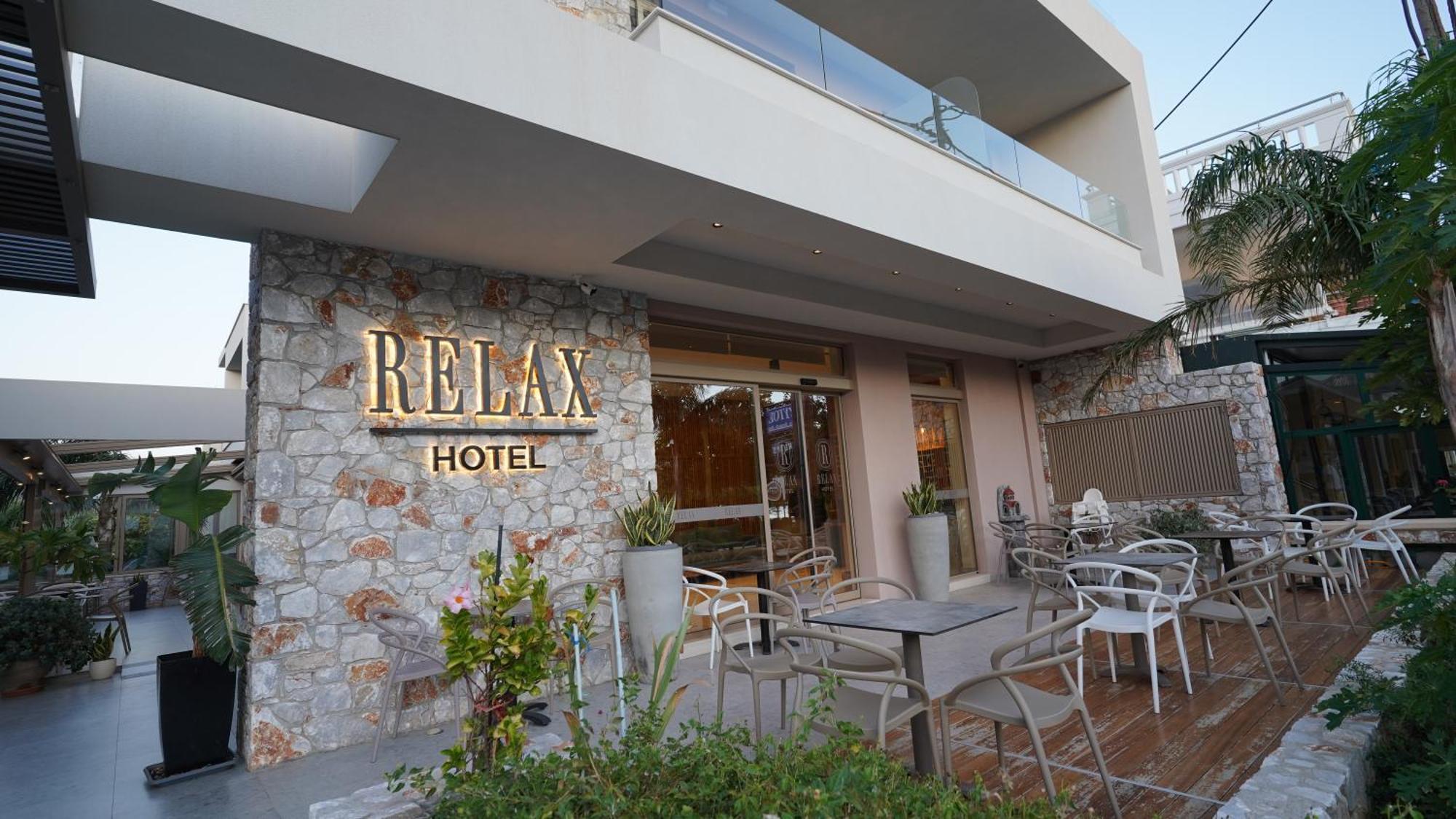Relax Hotel باليوخورا المظهر الخارجي الصورة